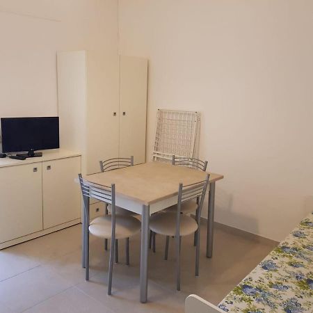 פריגולה Centro Vacanze Lido Smeraldo מראה חיצוני תמונה