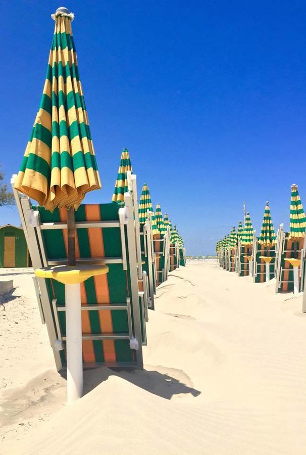 פריגולה Centro Vacanze Lido Smeraldo מראה חיצוני תמונה