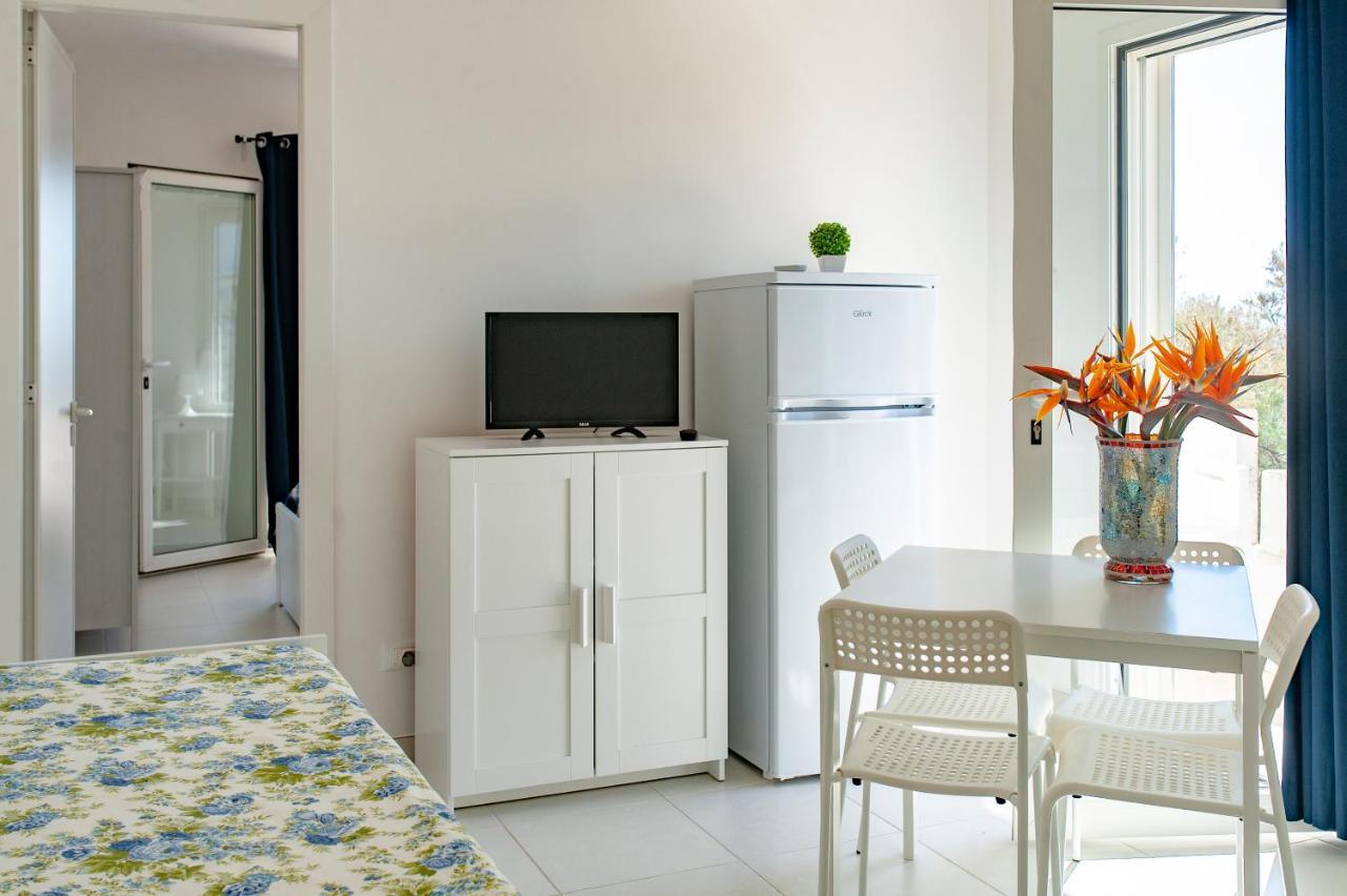 פריגולה Centro Vacanze Lido Smeraldo מראה חיצוני תמונה